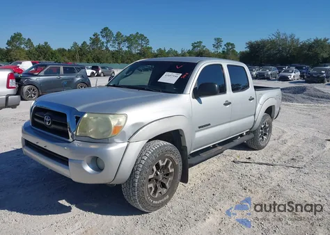 2006 Toyota Tacoma Prerunner V6 z USA, uszkodzony, nr VIN 3TMJU62N96M014506